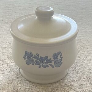 Pfaltzgraff Yorktowne Vintage Sugar Bowl Cottage Core